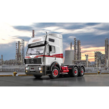 Italeri 3924S 1/24 Mercedes-Benz Eurocab 6x4